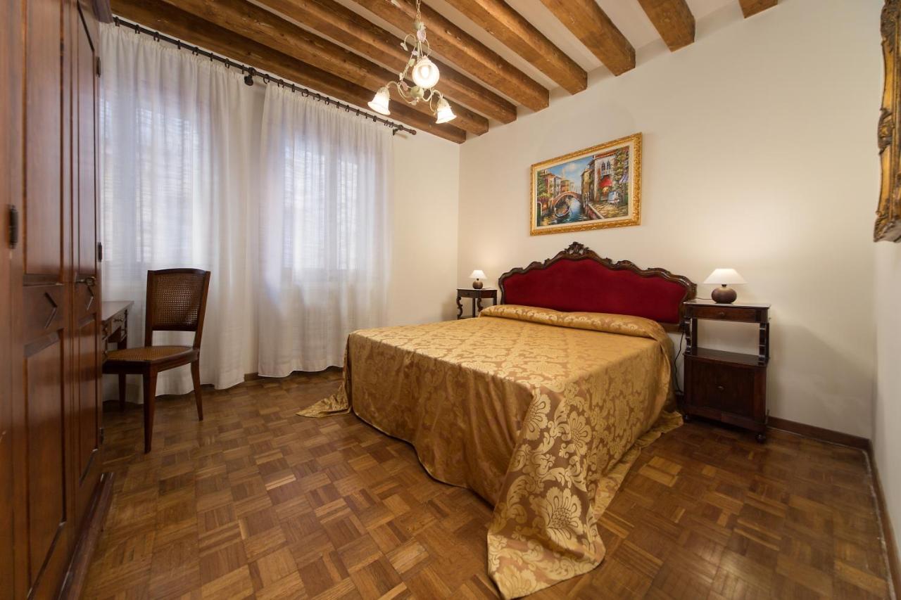 At 2 Minutes From San Marco Square Apartment Венеция Екстериор снимка